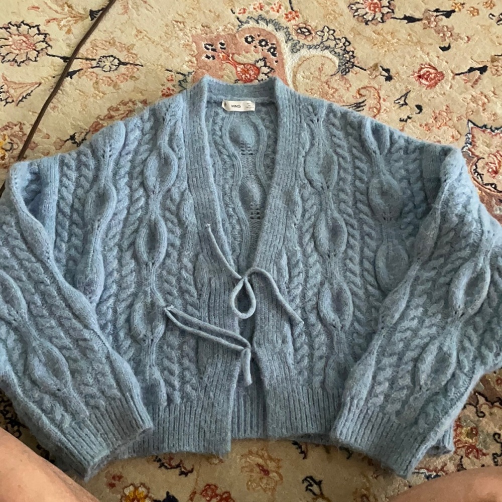 MNG sweater